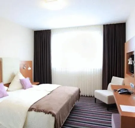Hotel Qualitel Hilpoltstein 3*